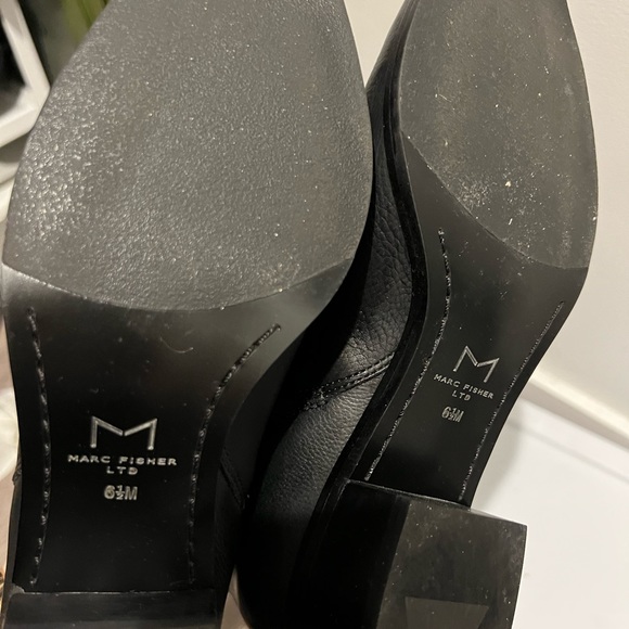 Marc Fisher booties in size 6.5 - Picture 3 of 4
